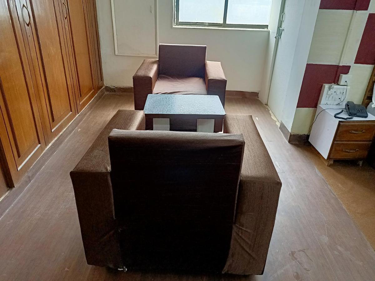 Kalpataru Hometel ムンバイ エクステリア 写真